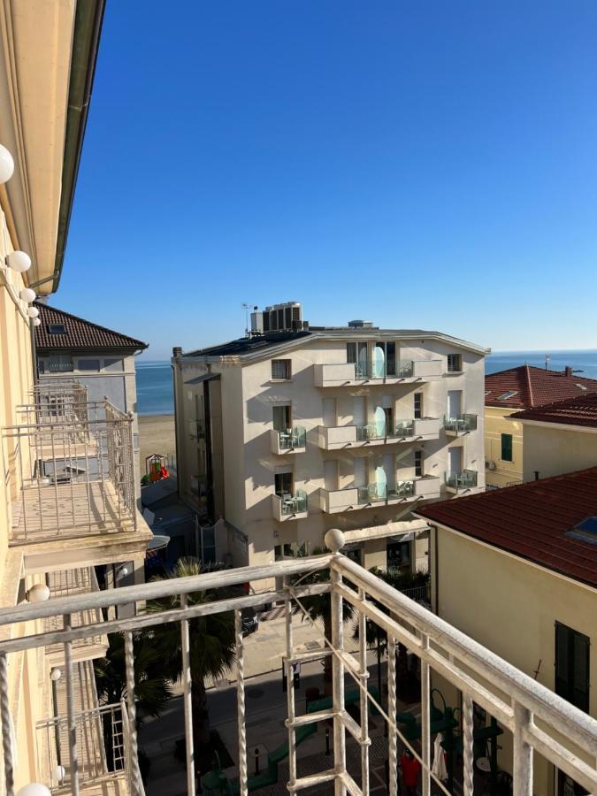 Hotel Stella D'Italia - Nuova Gestione Rimini Bagian luar foto
