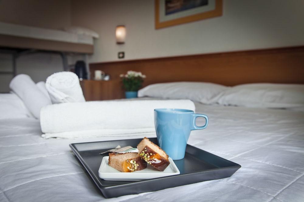 Hotel Stella D'Italia - Nuova Gestione Rimini Bagian luar foto