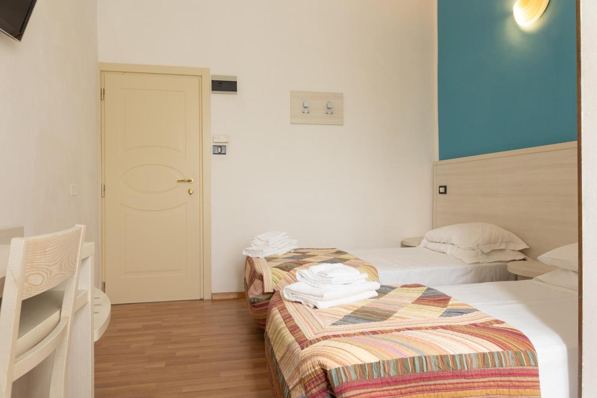 Hotel Stella D'Italia - Nuova Gestione Rimini Bagian luar foto